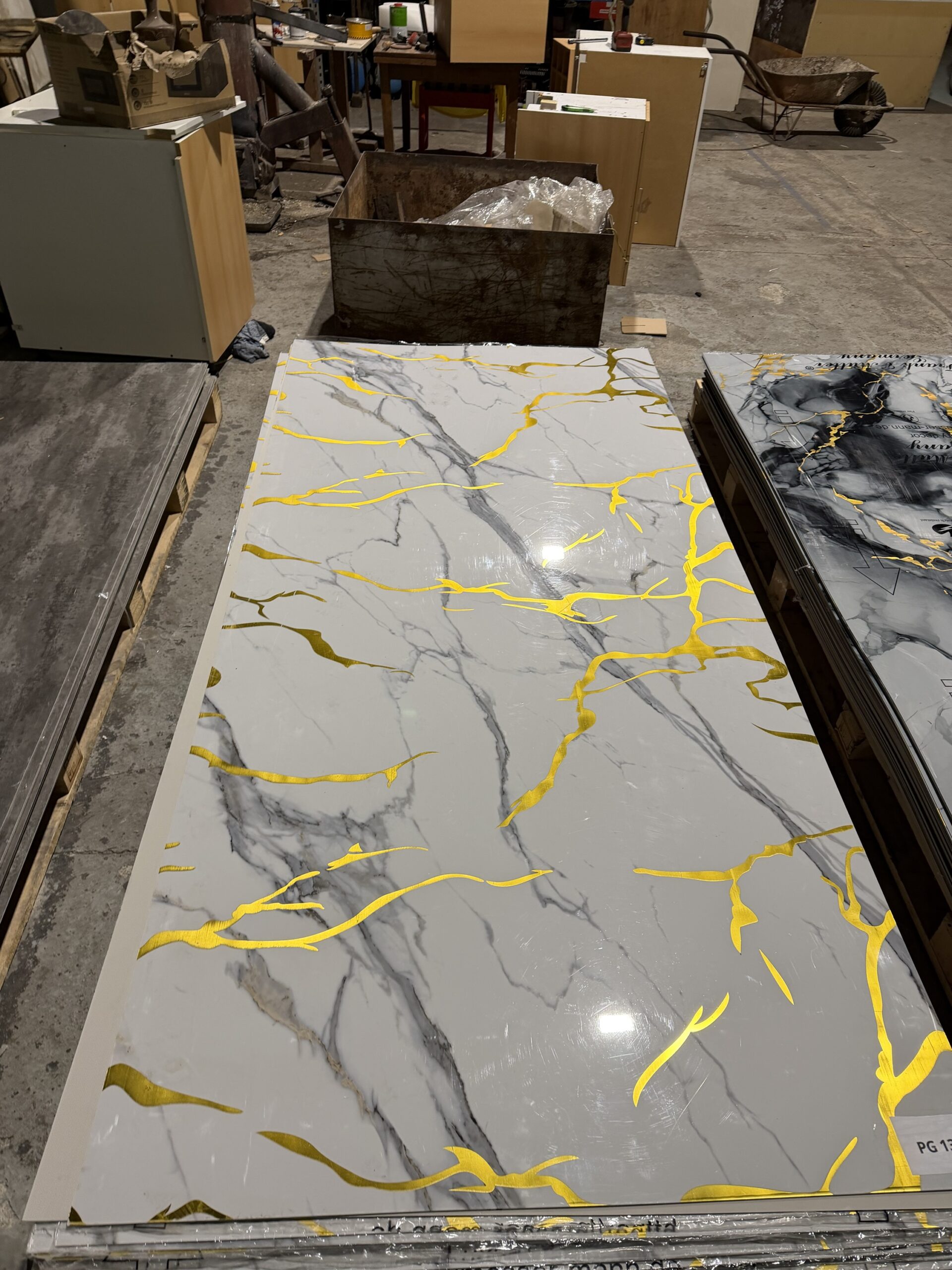 LINEA MARBLE